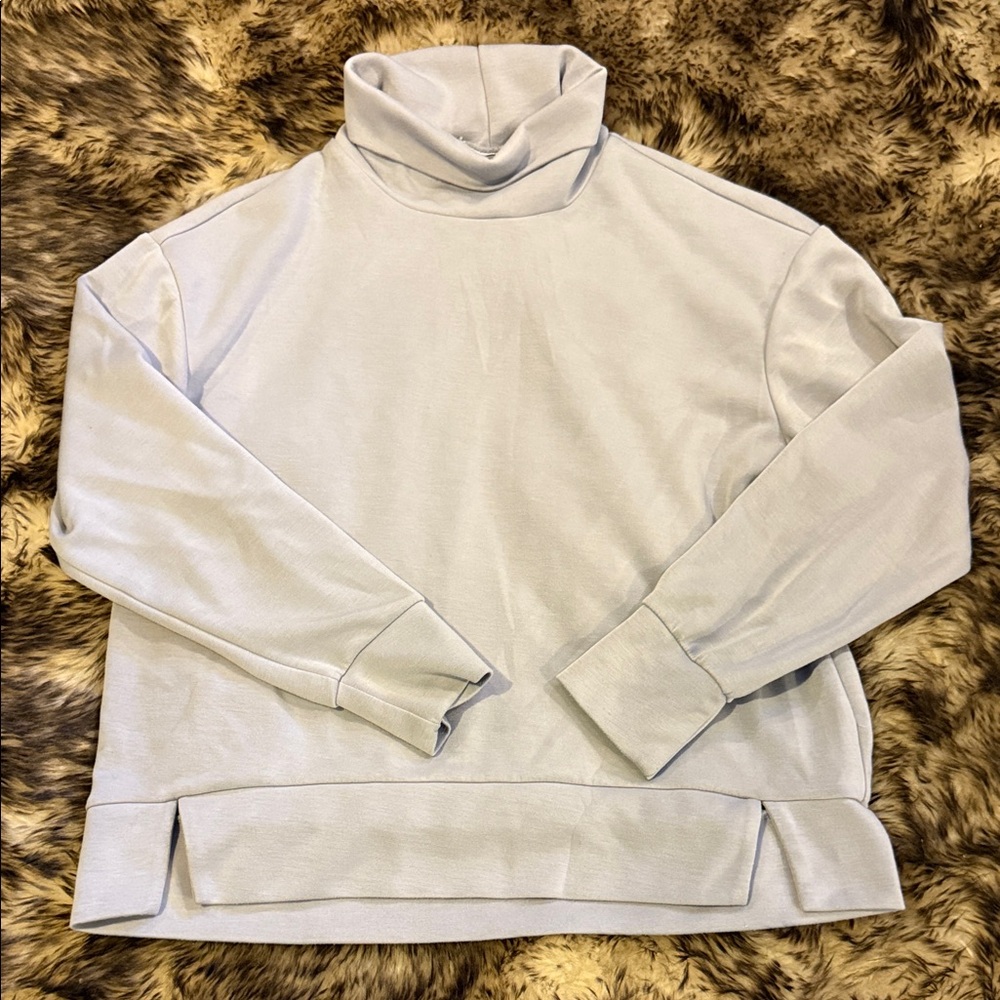 Sage Women's Lilac Turtleneck Sweatshirt